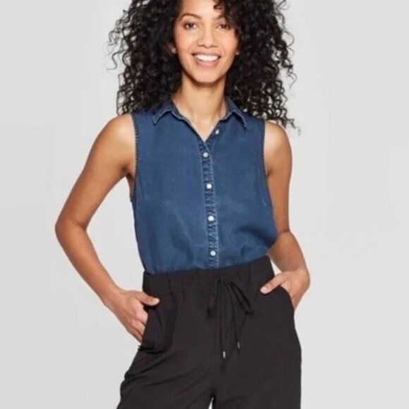 A New Day XS Denim Sleeveless Buttoned Top Casual Boho Resort Capsule Spring - Picture 2 of 10